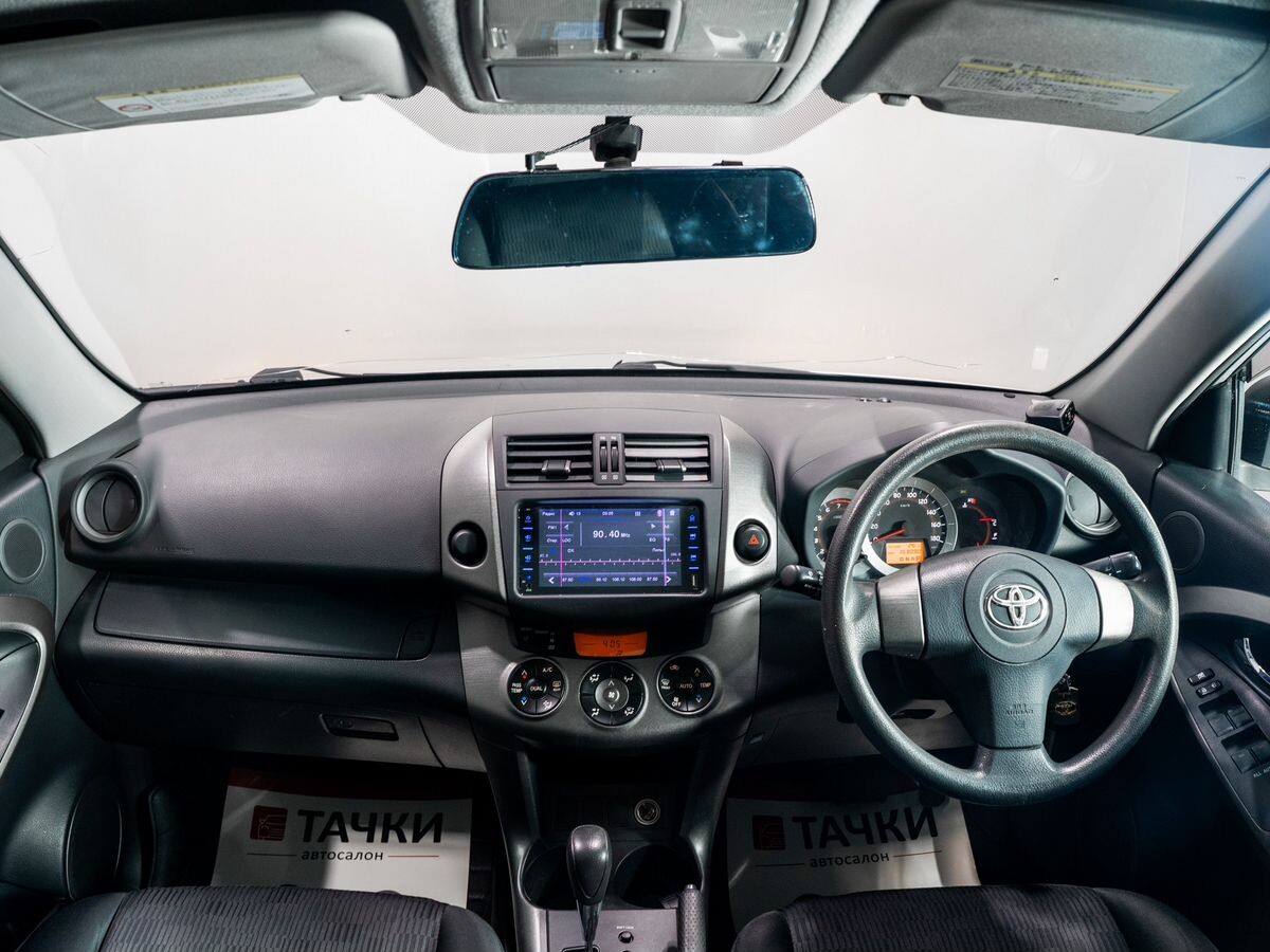 Toyota RAV4 2008 - фото автомобиля
