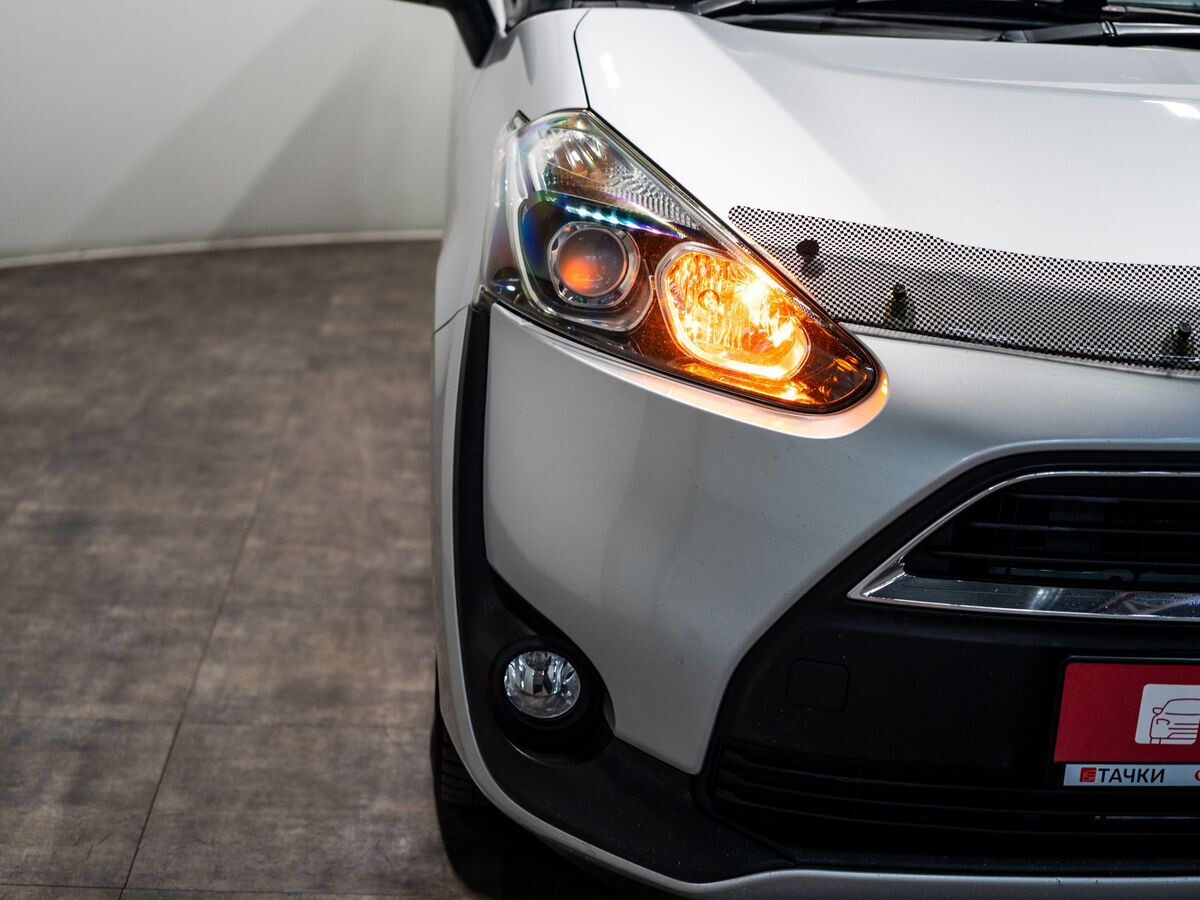 Toyota Sienta 2017 - фото автомобиля