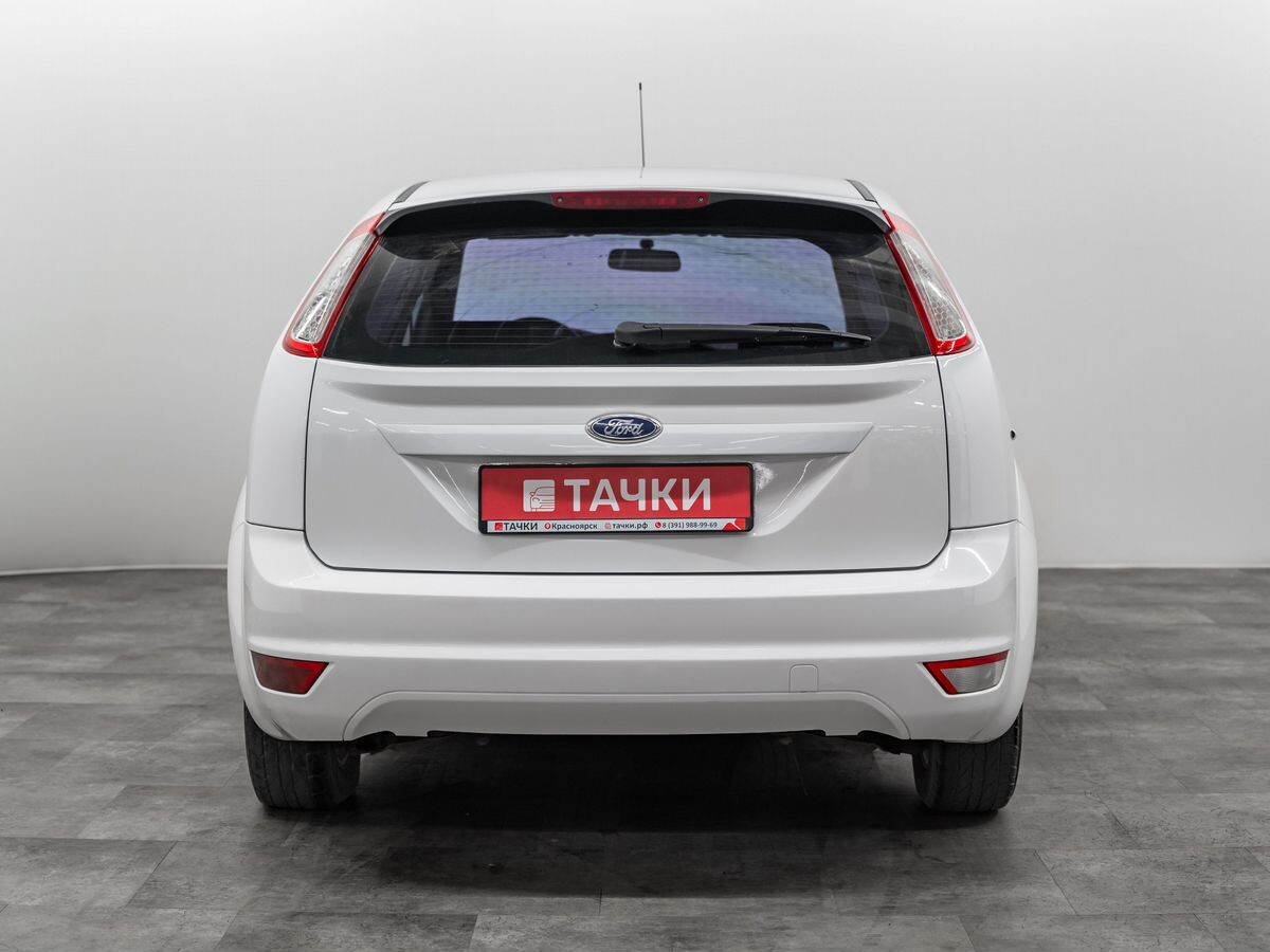 Ford Focus 2010 - фото автомобиля