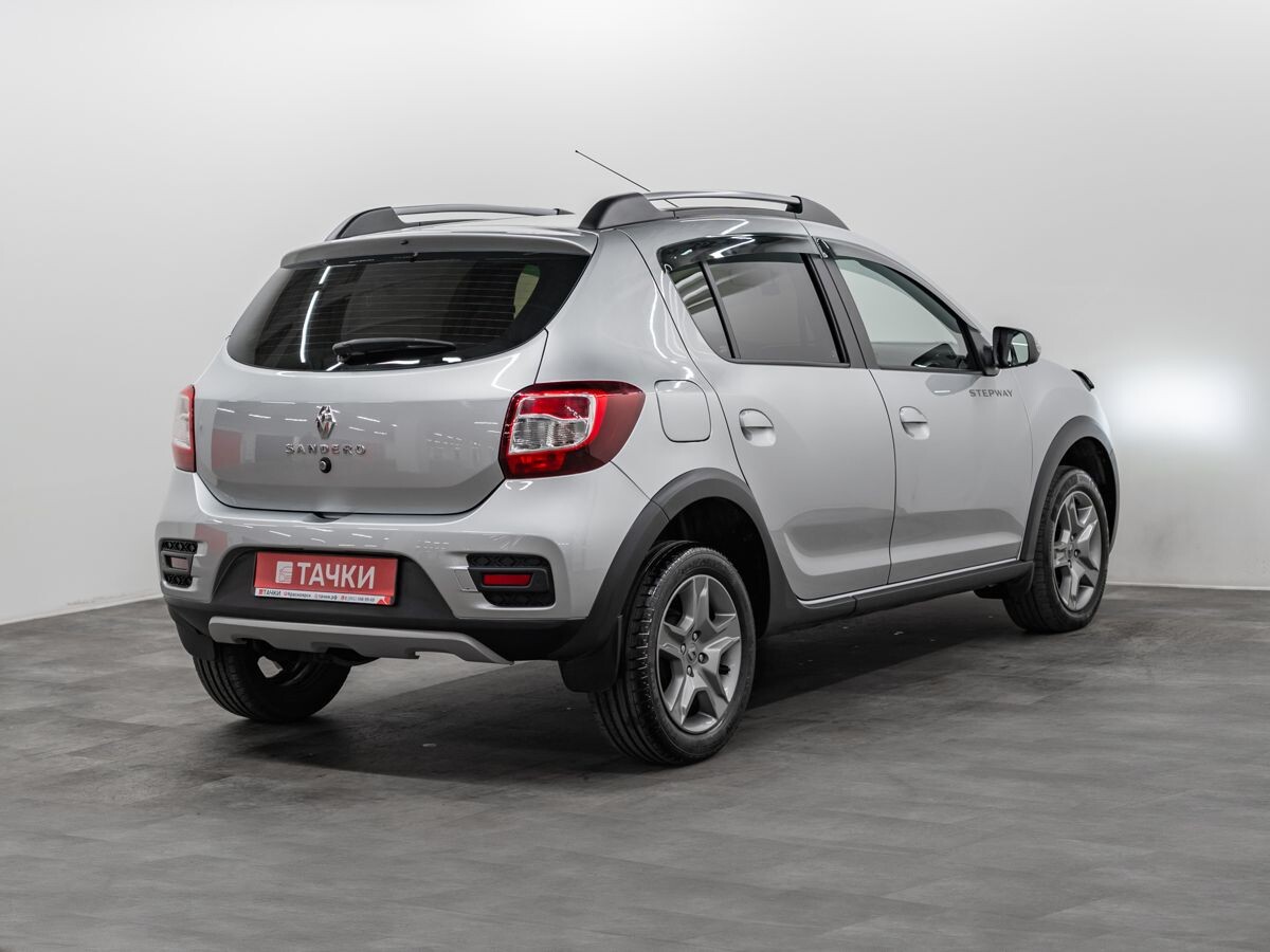 Renault Sandero Stepway 2021 - фото автомобиля
