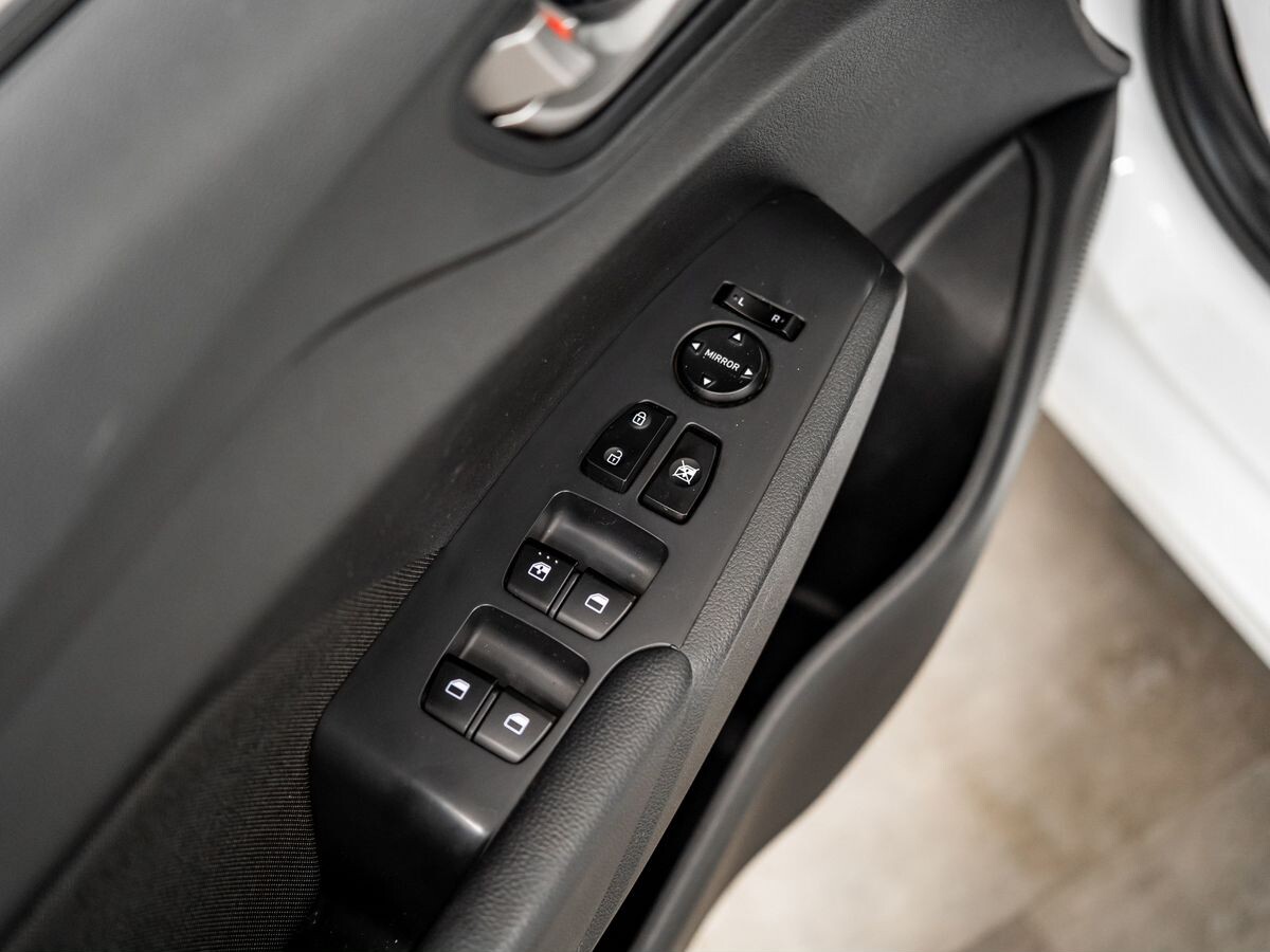 Hyundai Solaris 2019 - фото автомобиля