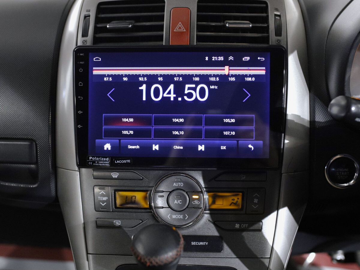 Toyota Auris 2008 - фото автомобиля