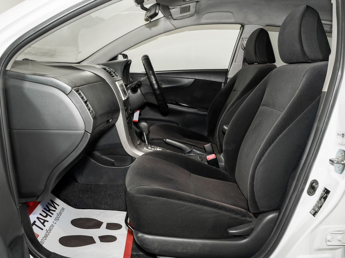 Toyota Corolla Fielder 2010 - фото автомобиля