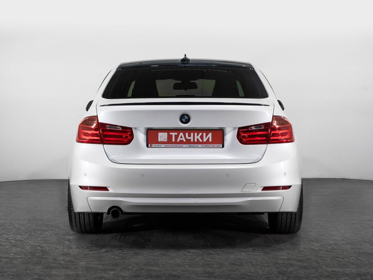 BMW 3-Series 2013 - фото автомобиля