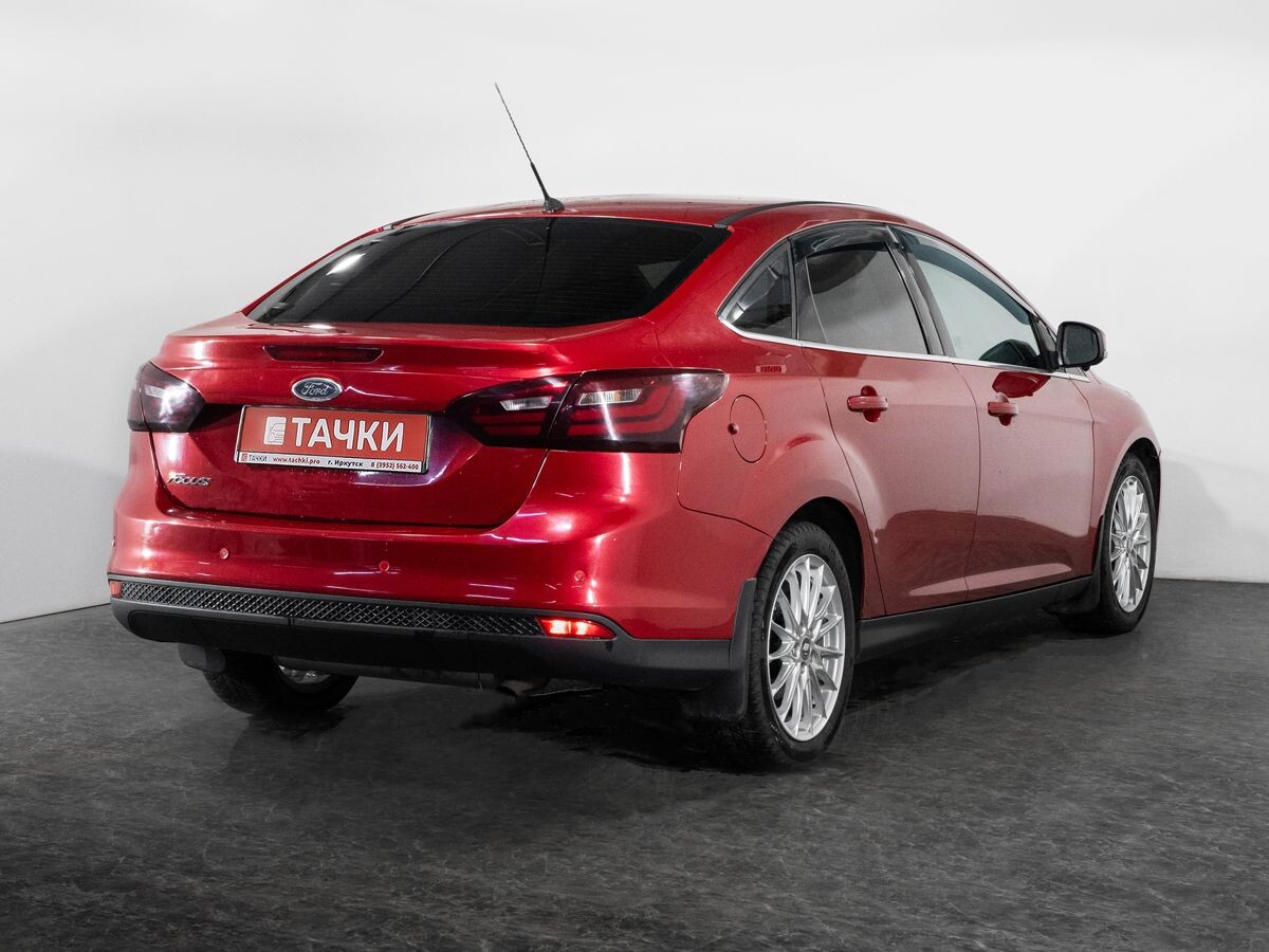 Ford Focus 2012 - фото автомобиля