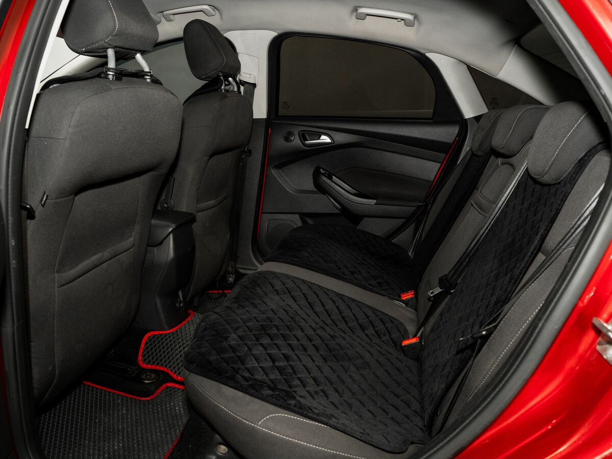 Ford Focus 2012 - фото автомобиля