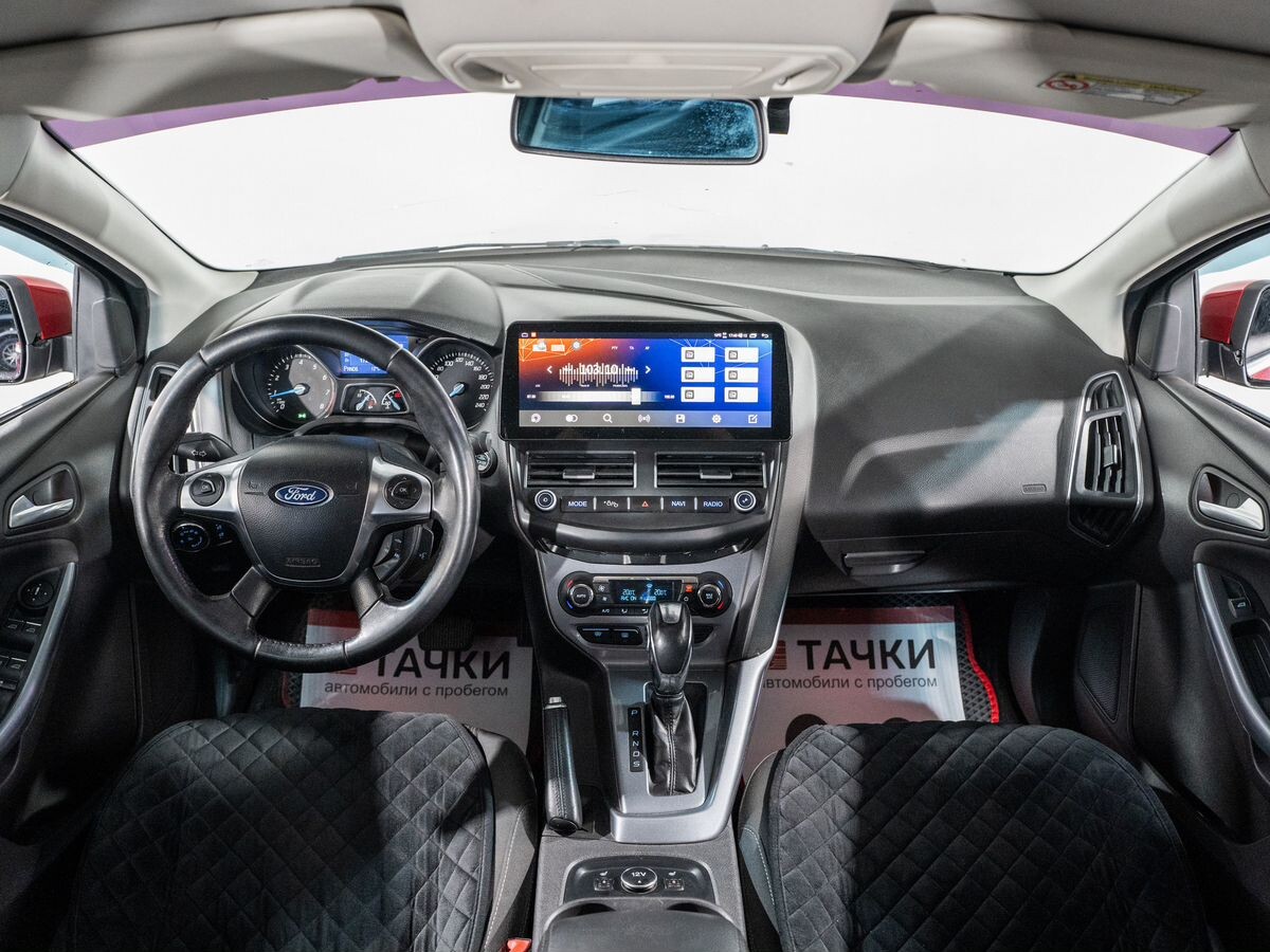 Ford Focus 2012 - фото автомобиля