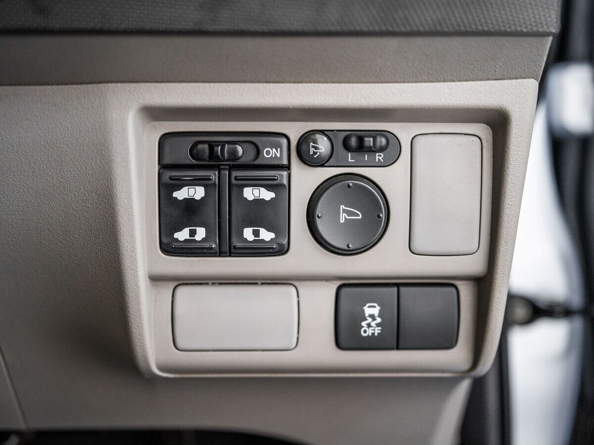 Honda Freed 2013 - фото автомобиля