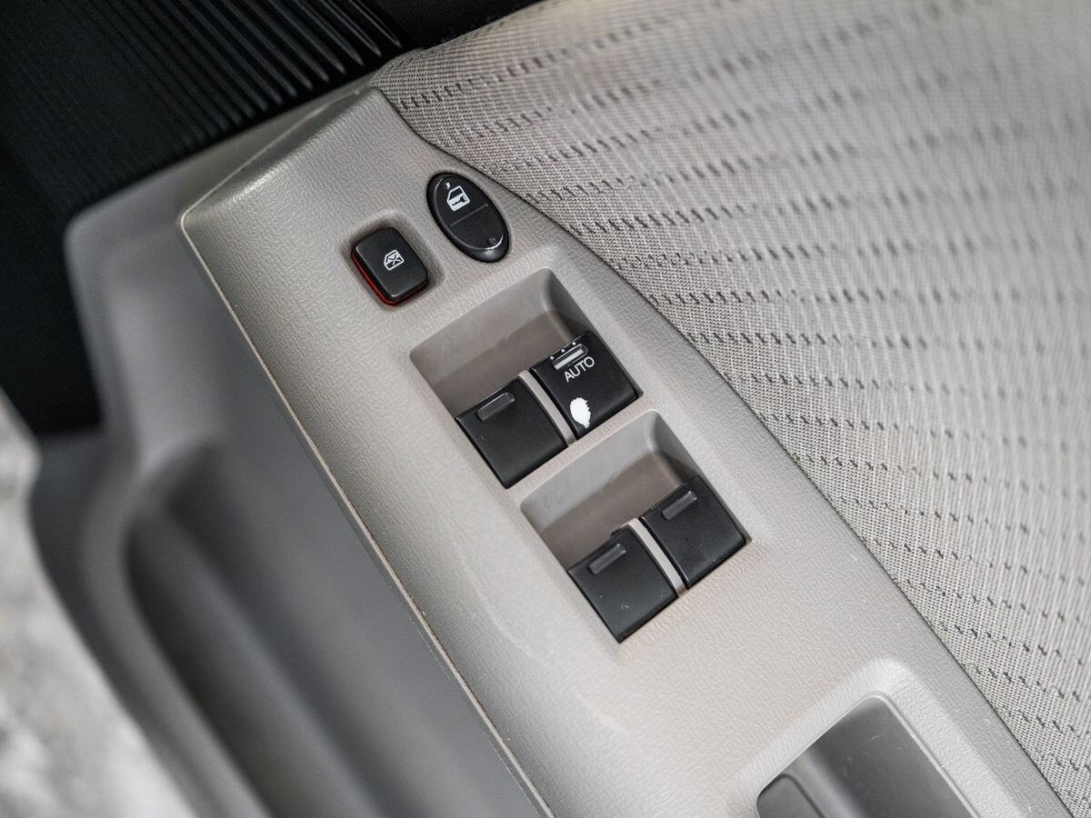 Honda Freed 2013 - фото автомобиля
