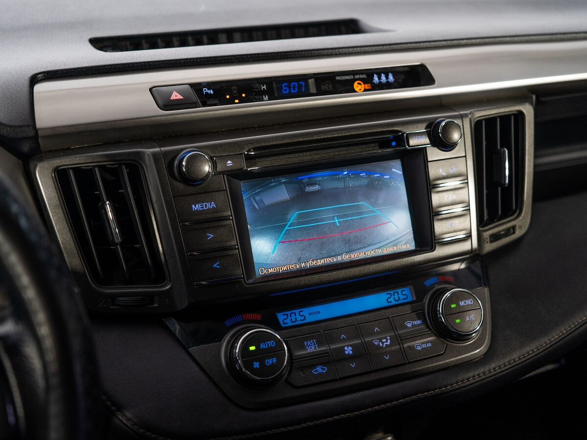 Toyota RAV4 2014 - фото автомобиля