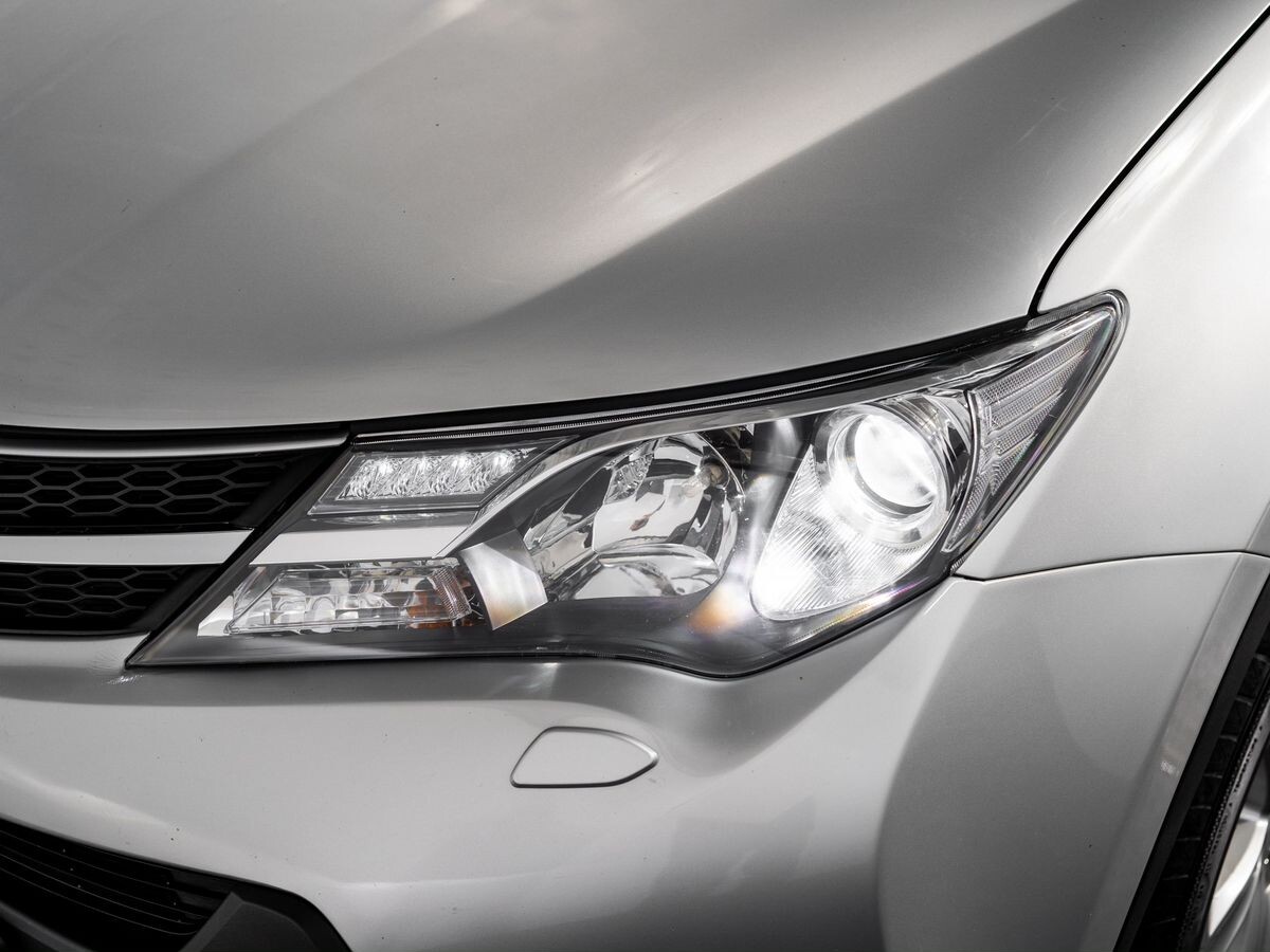 Toyota RAV4 2014 - фото автомобиля