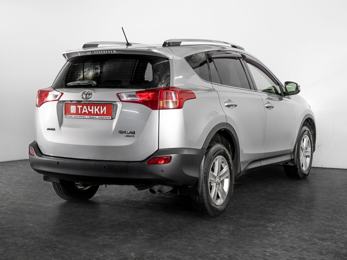 Toyota RAV4 2014 - фото автомобиля