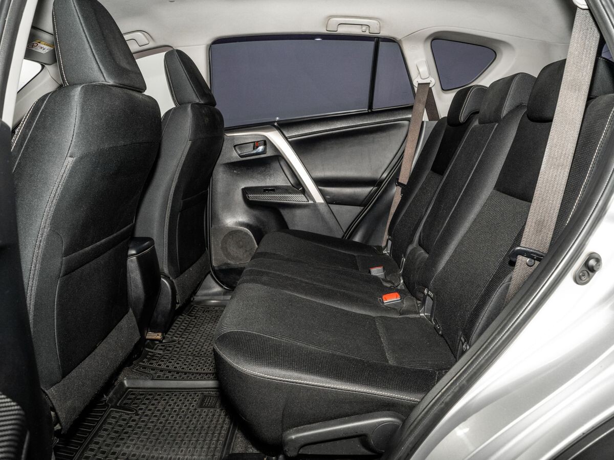 Toyota RAV4 2014 - фото автомобиля