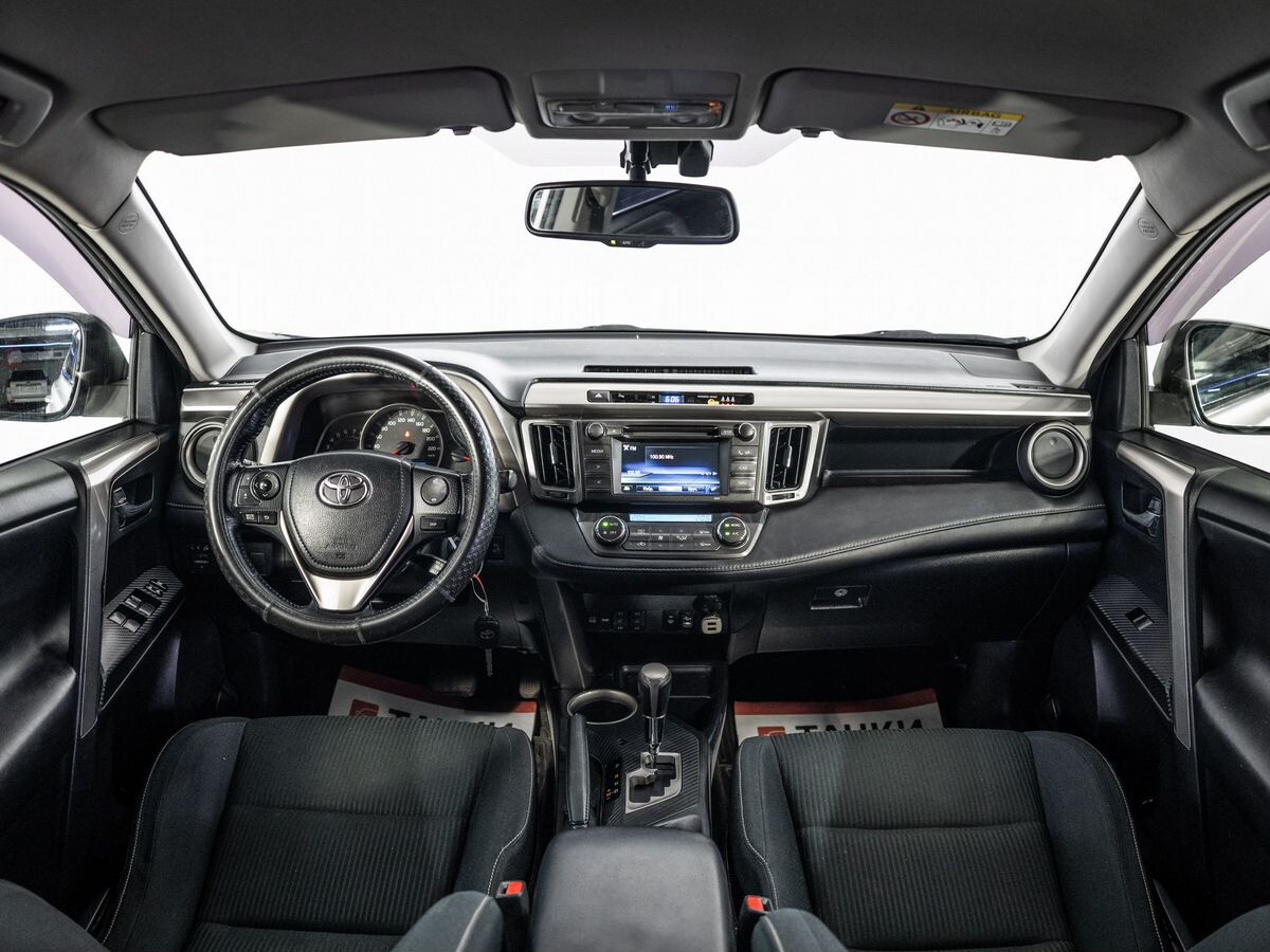 Toyota RAV4 2014 - фото автомобиля
