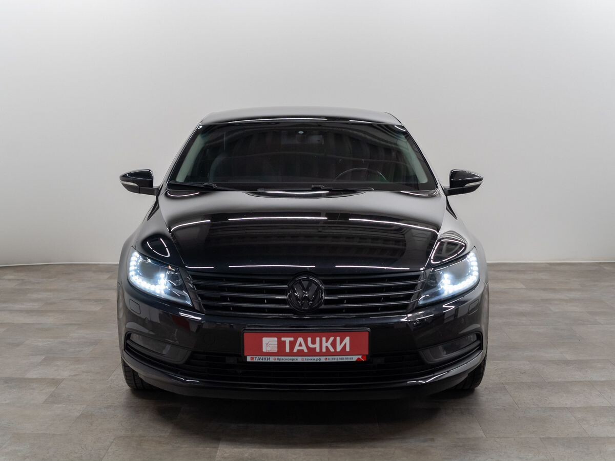 Volkswagen Passat CC 2012 - фото автомобиля
