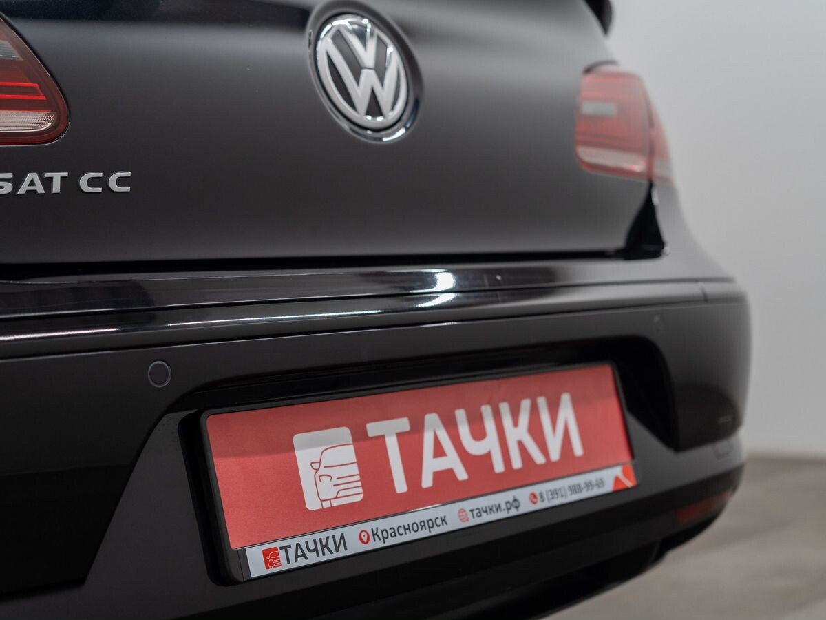 Volkswagen Passat CC 2012 - фото автомобиля