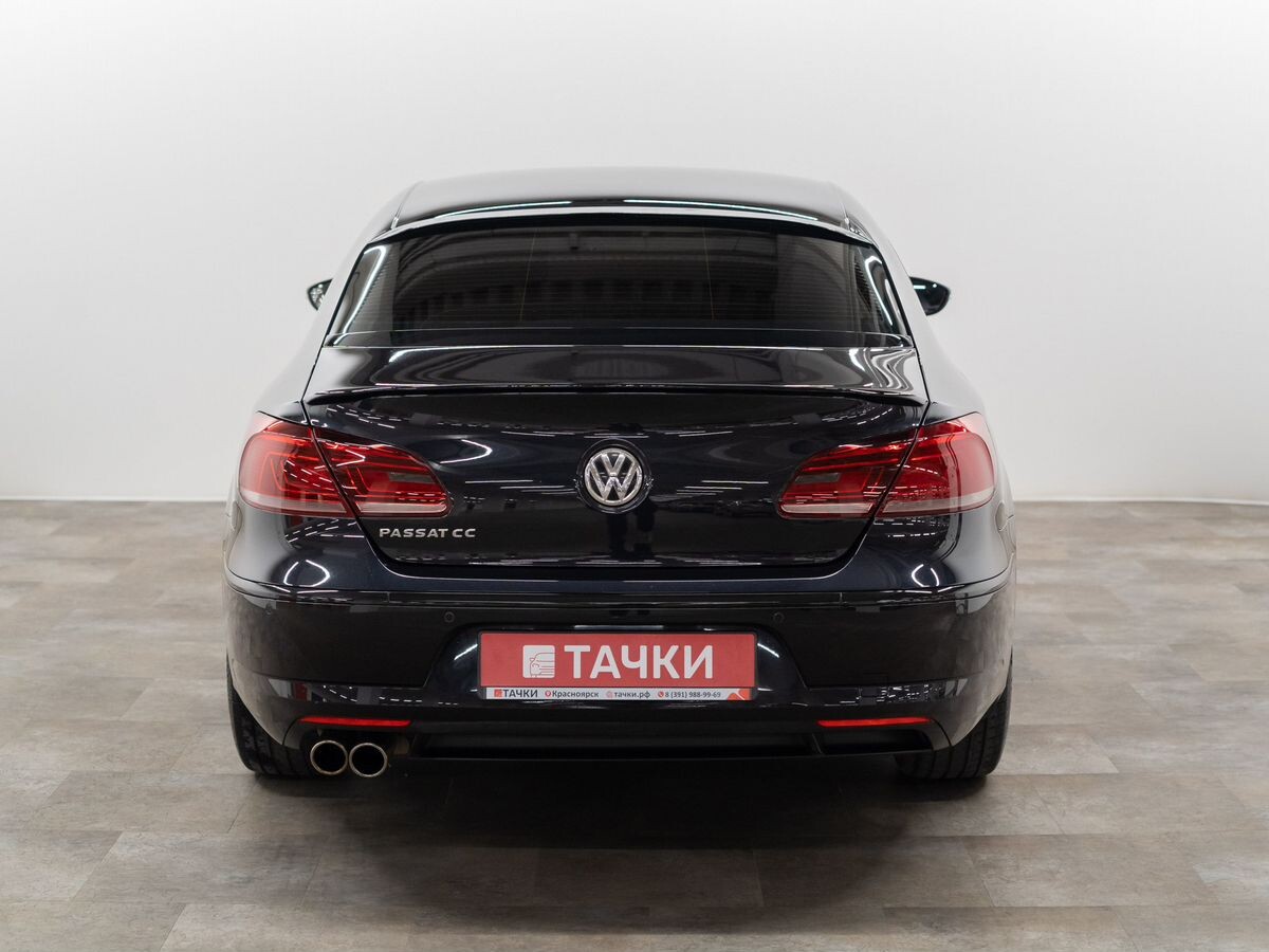 Volkswagen Passat CC 2012 - фото автомобиля