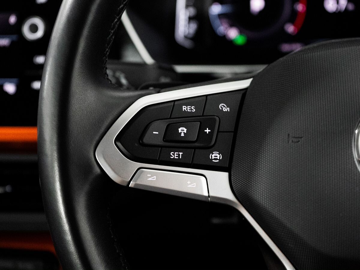 Volkswagen T-Cross 2020 - фото автомобиля