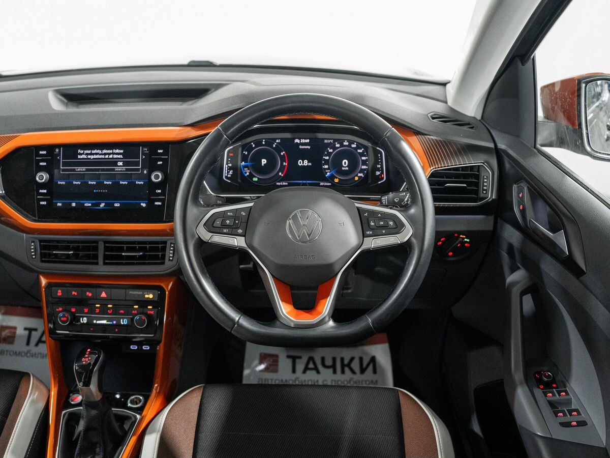 Volkswagen T-Cross 2020 - фото автомобиля