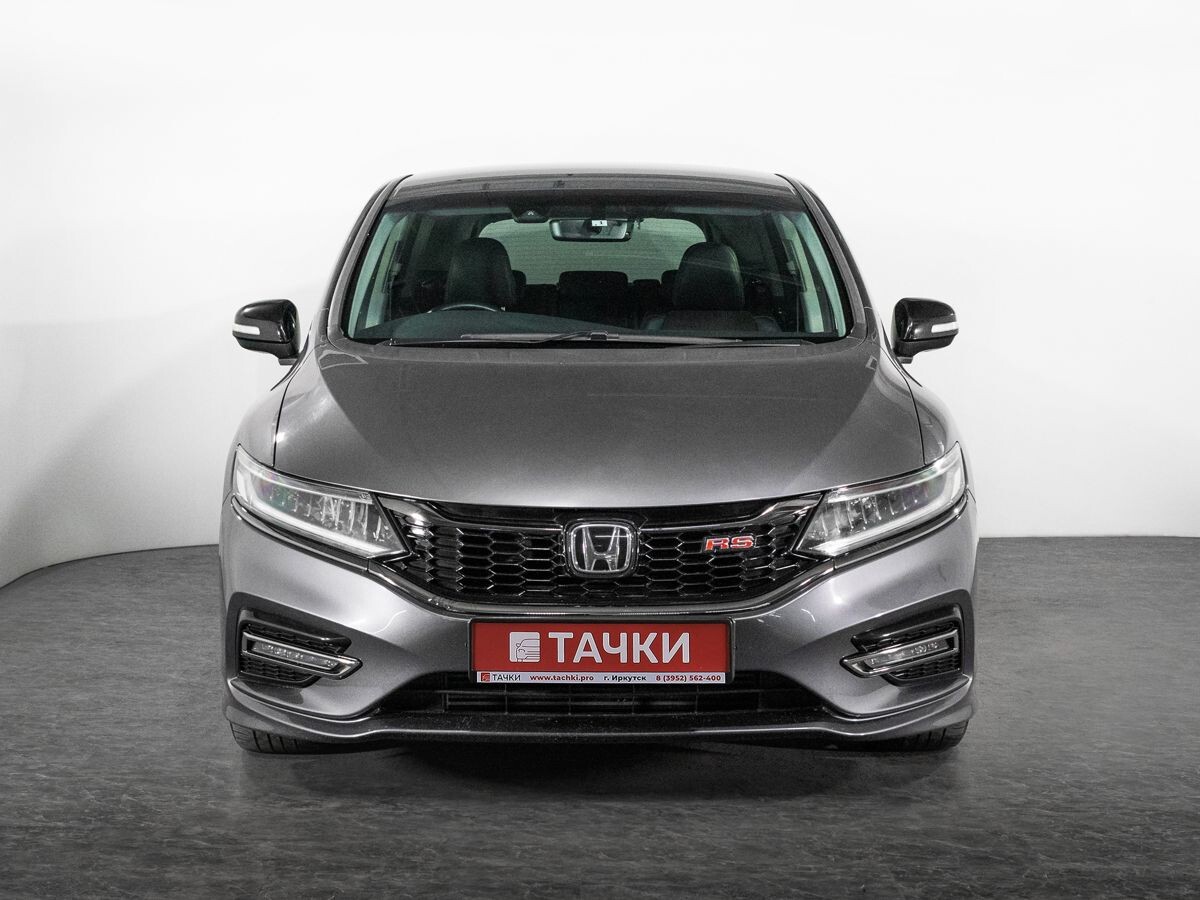 Honda Jade 2018 - фото автомобиля
