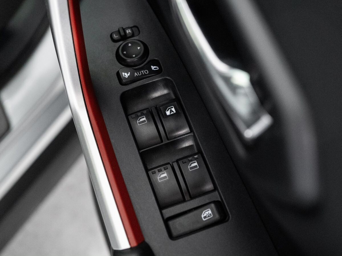Toyota Raize 2019 - фото автомобиля
