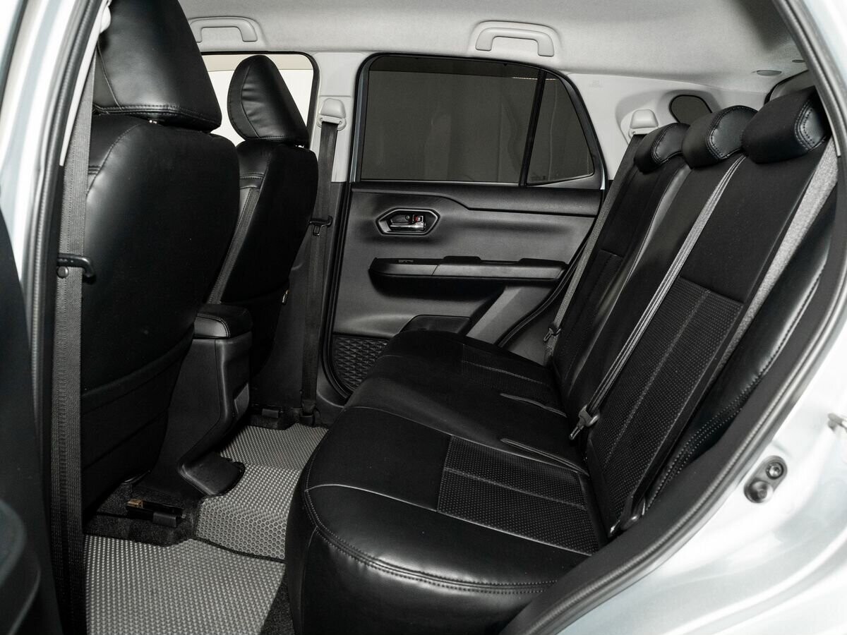 Toyota Raize 2019 - фото автомобиля