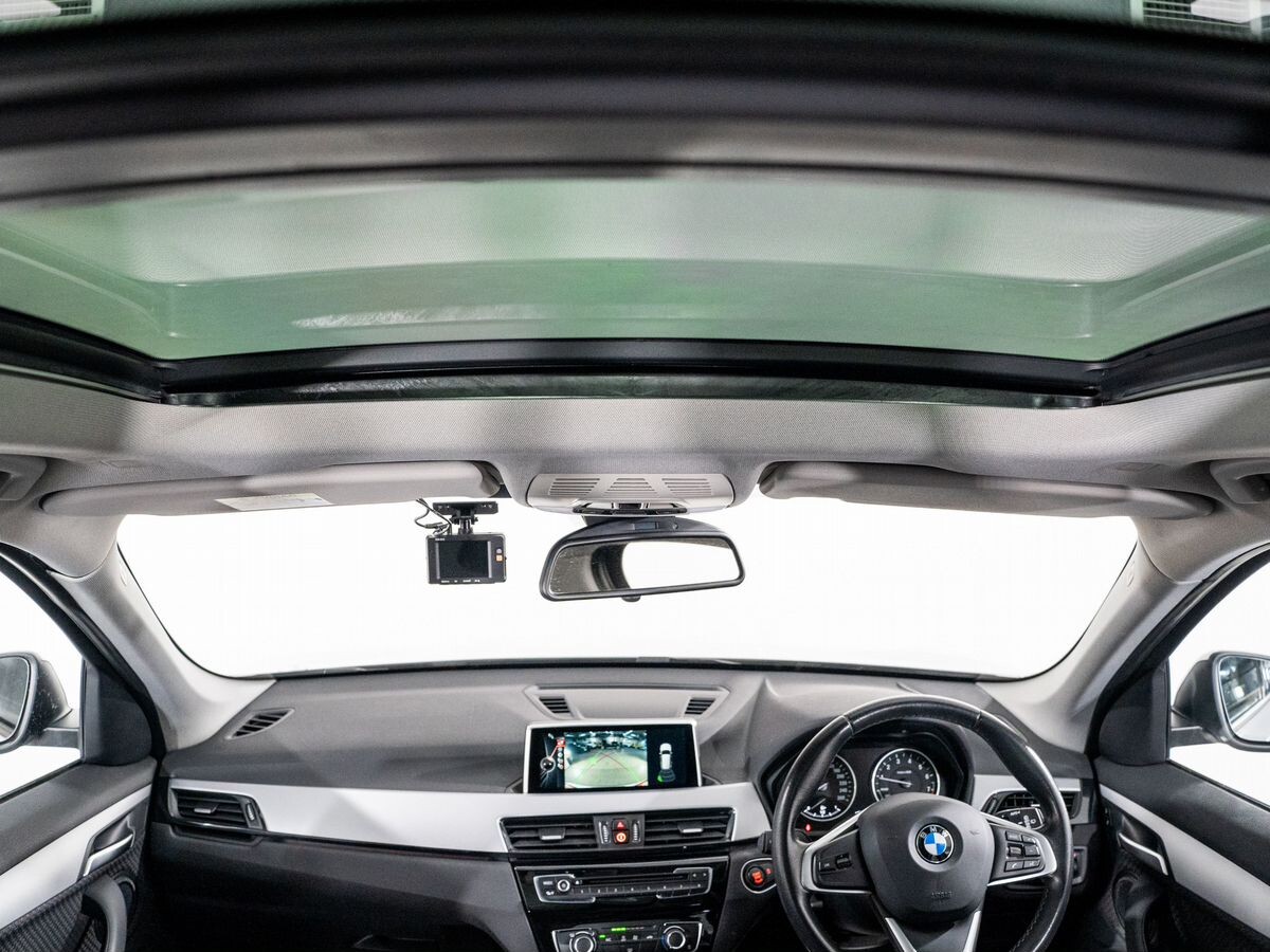 BMW X1 2016 - фото автомобиля