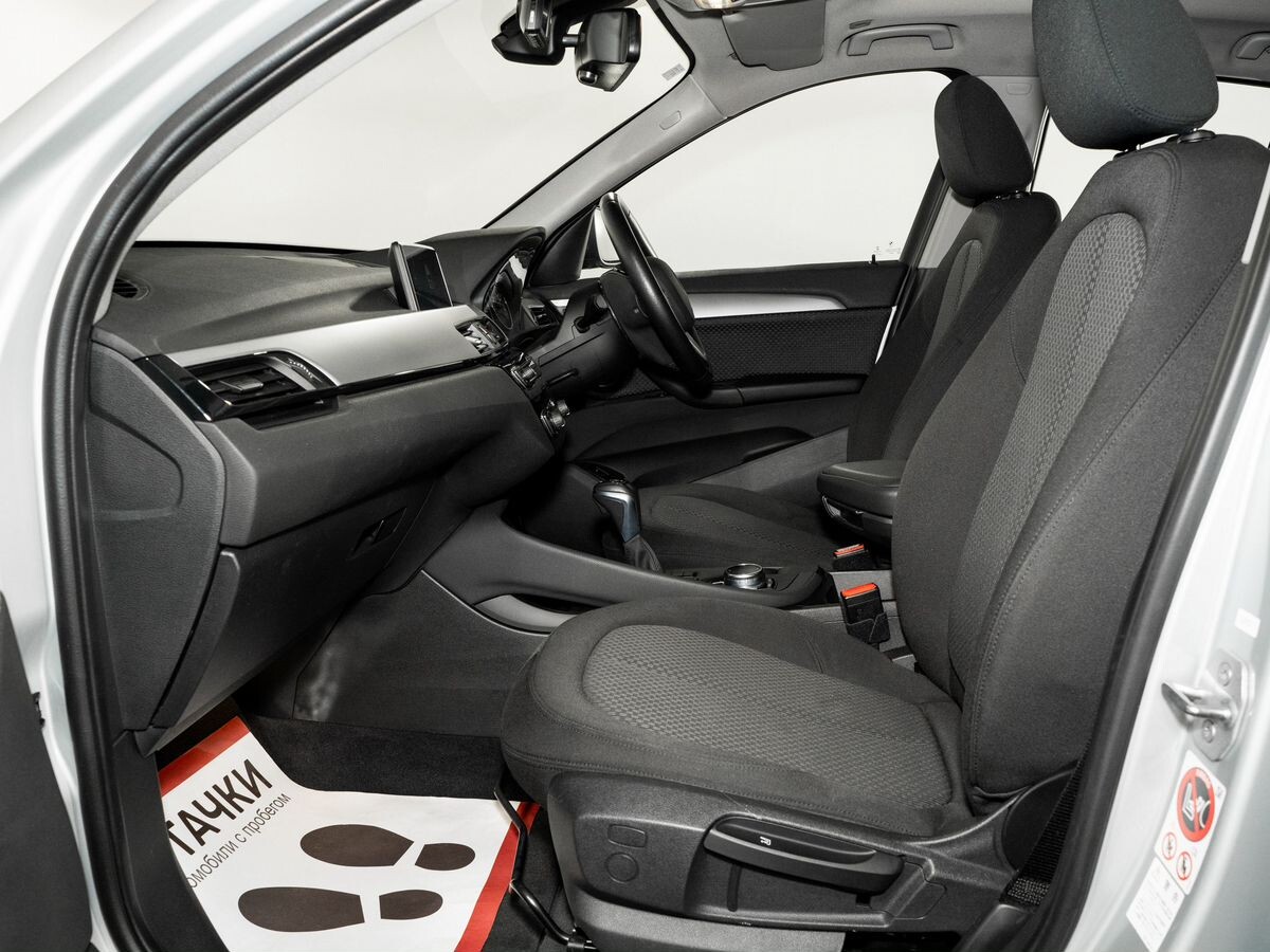 BMW X1 2016 - фото автомобиля