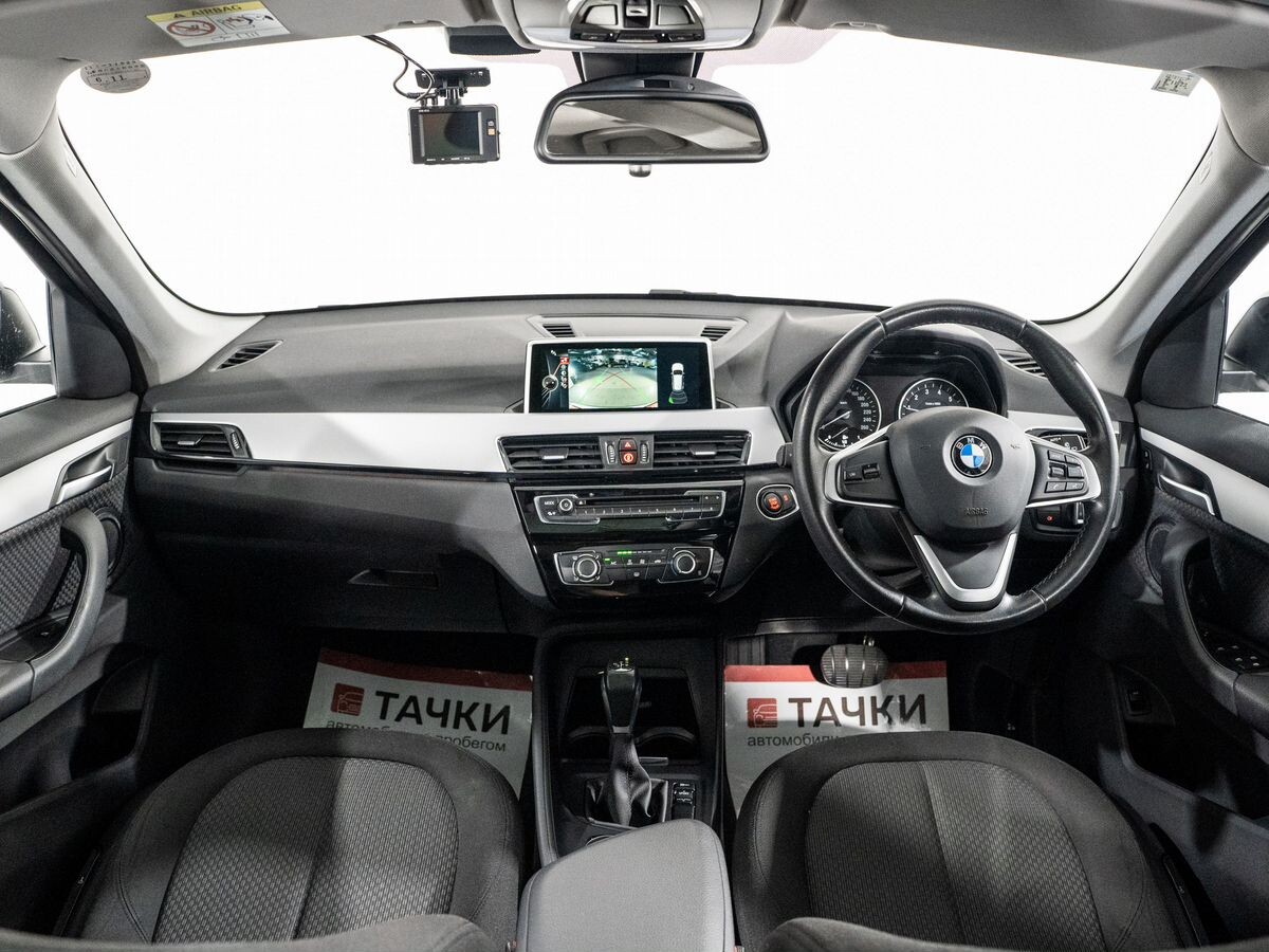BMW X1 2016 - фото автомобиля