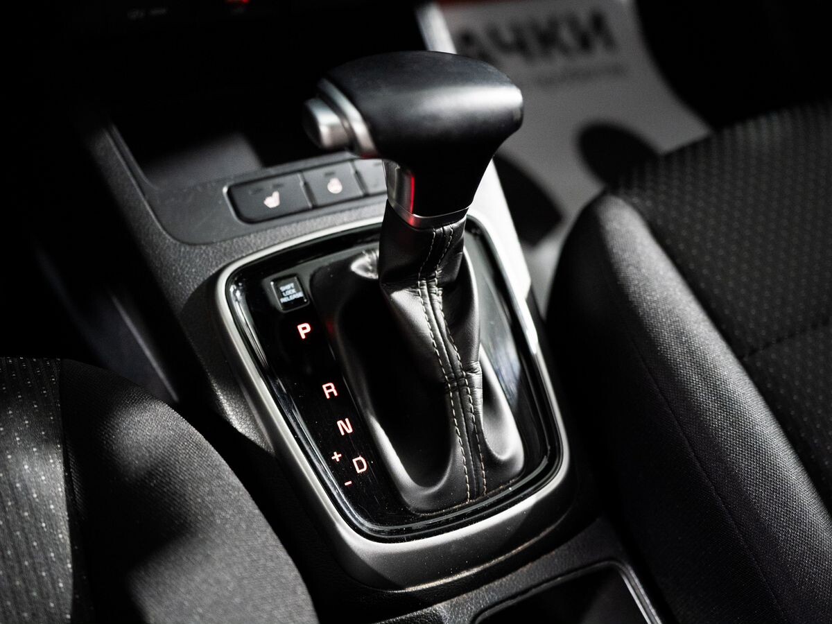 Kia Rio X (X-Line) 2020 - фото автомобиля
