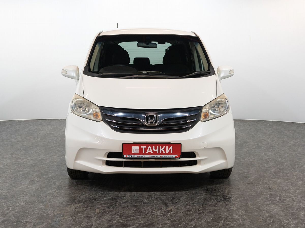 Honda Freed 2012 - фото автомобиля