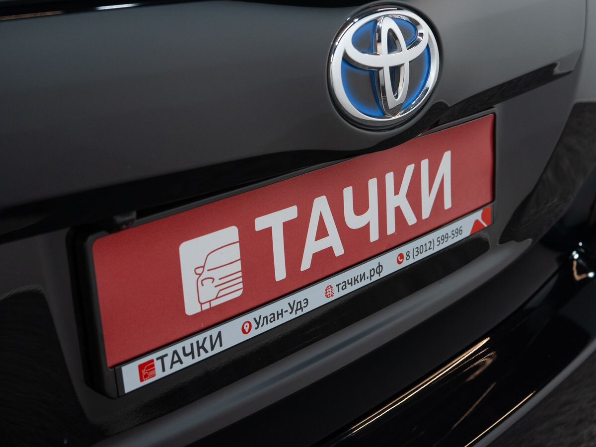 Toyota Prius Alpha 2016 - фото автомобиля