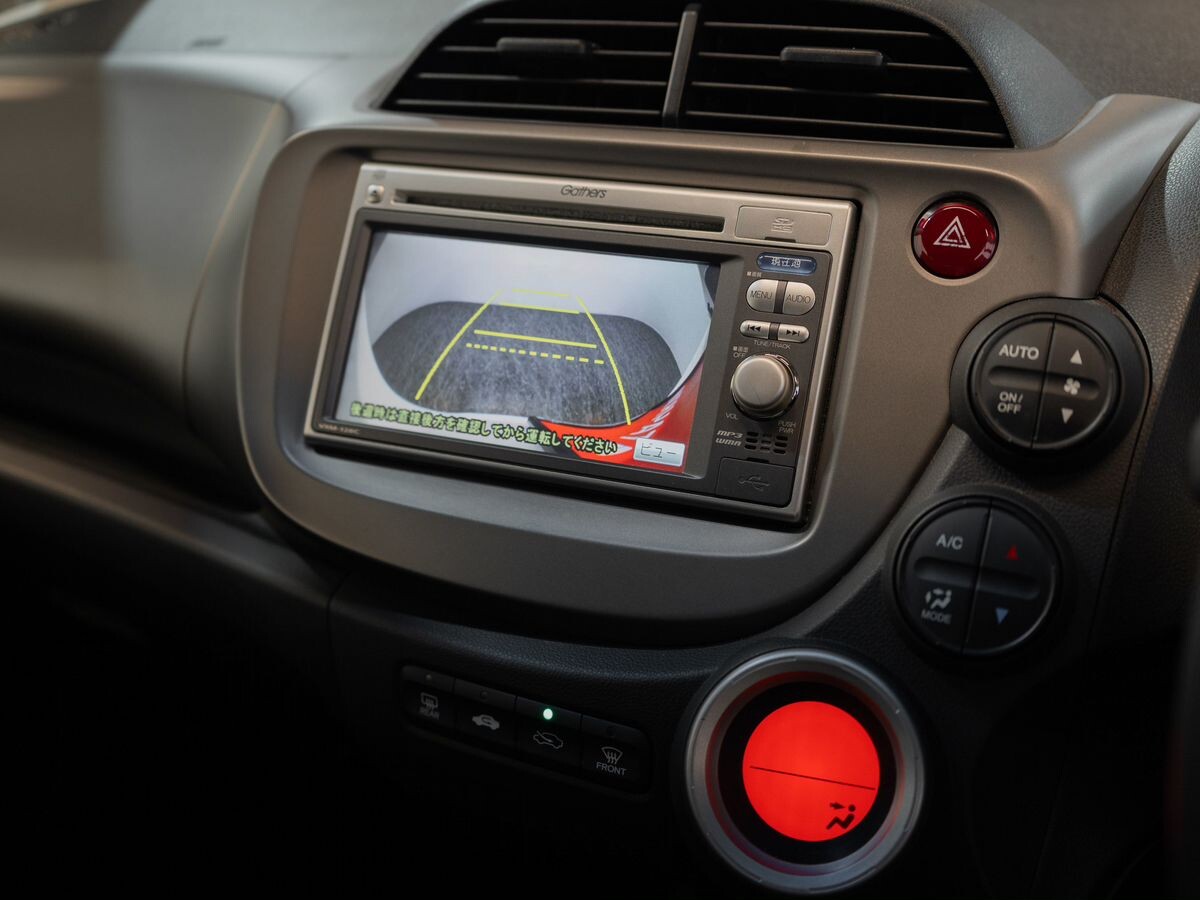 Honda Fit 2012 - фото автомобиля