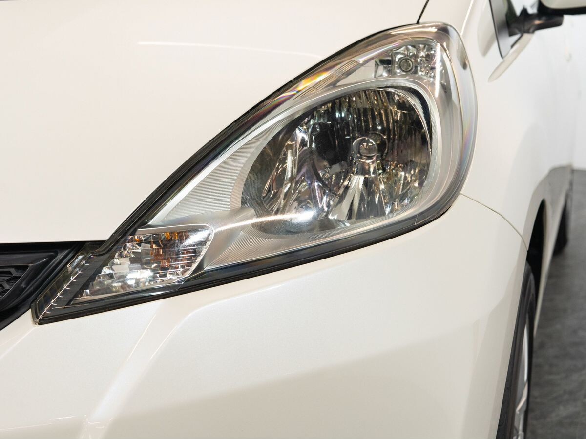 Honda Fit 2012 - фото автомобиля
