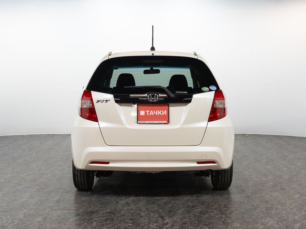 Honda Fit 2012 - фото автомобиля