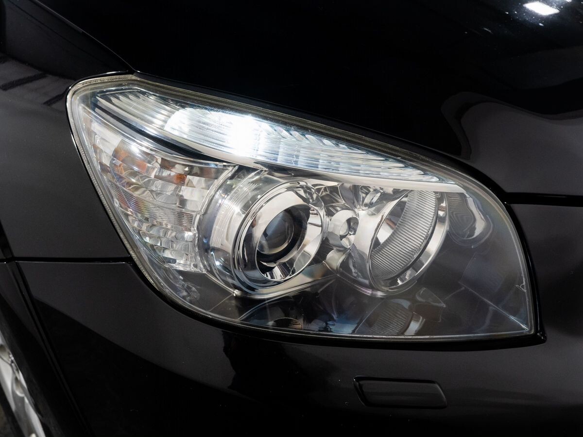 Toyota RAV4 2008 - фото автомобиля