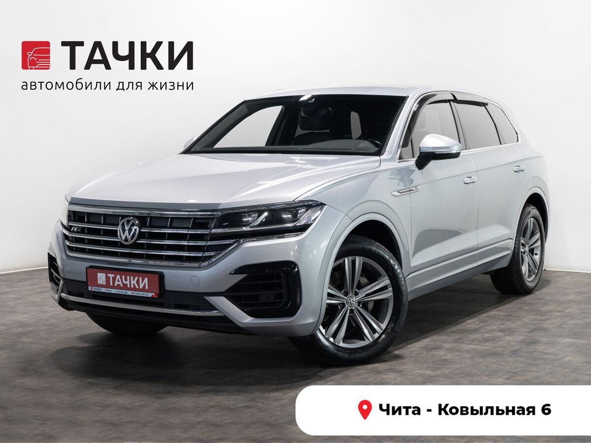 Volkswagen Touareg 2018 - фото автомобиля