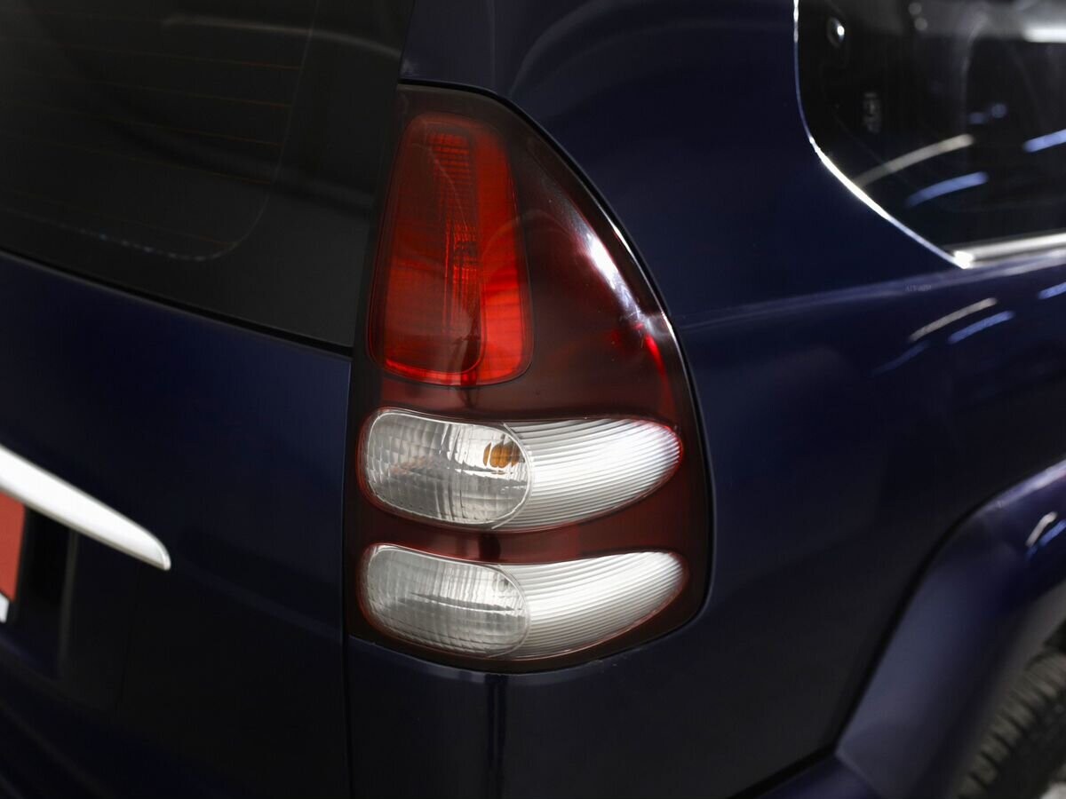 Toyota Land Cruiser Prado 2007 - фото автомобиля