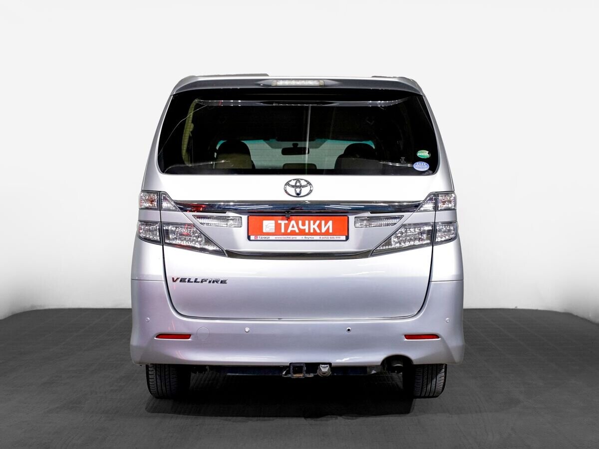 Toyota Vellfire 2012 - фото автомобиля