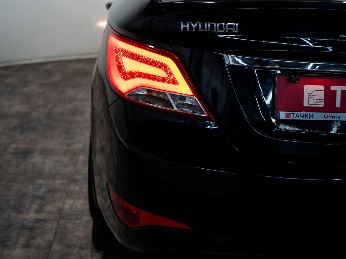 Hyundai Solaris 2015 - фото автомобиля