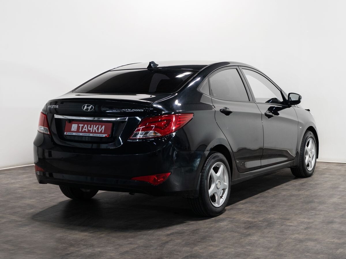 Hyundai Solaris 2015 - фото автомобиля