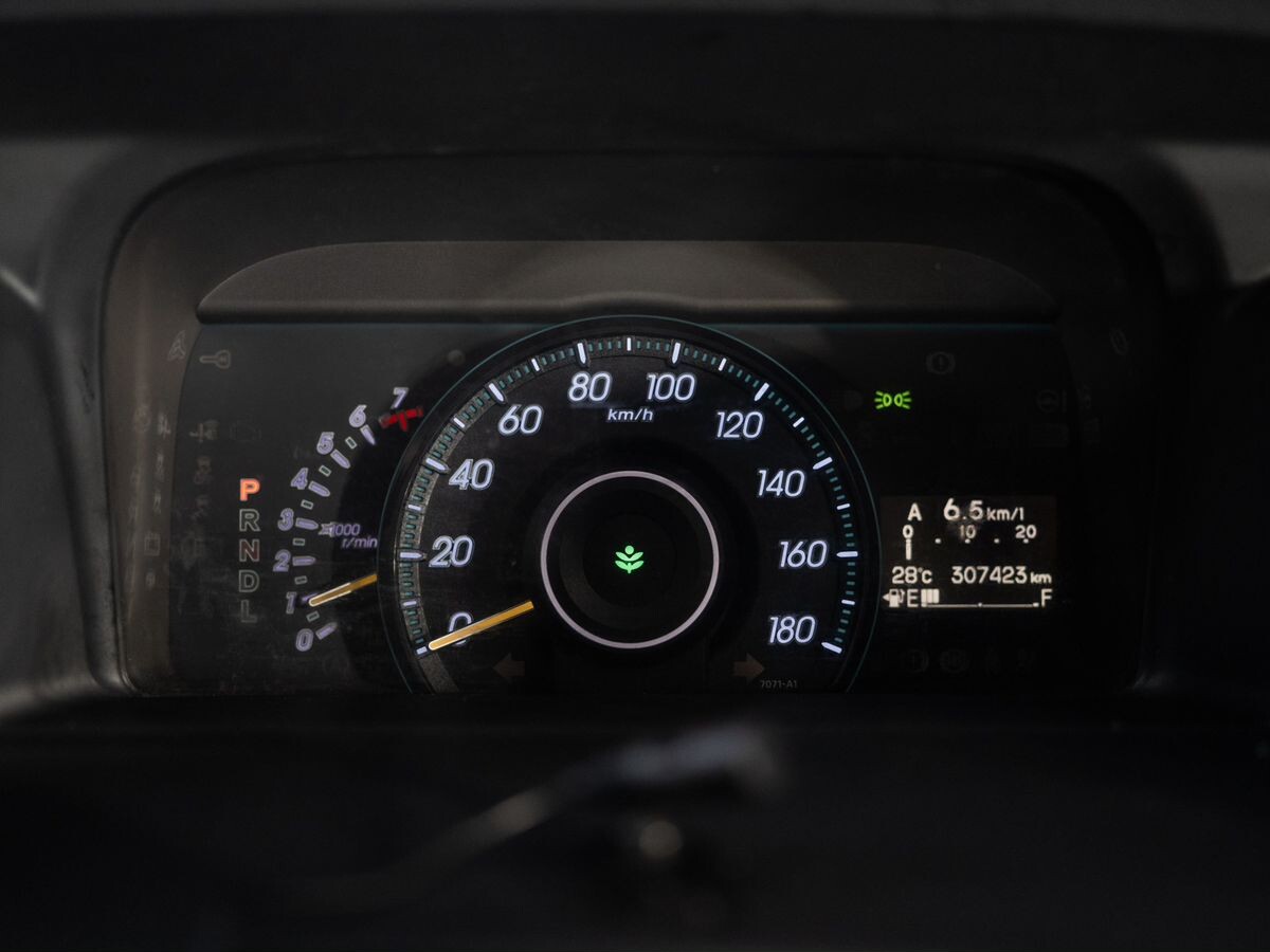 Honda Stepwgn 2014 - фото автомобиля