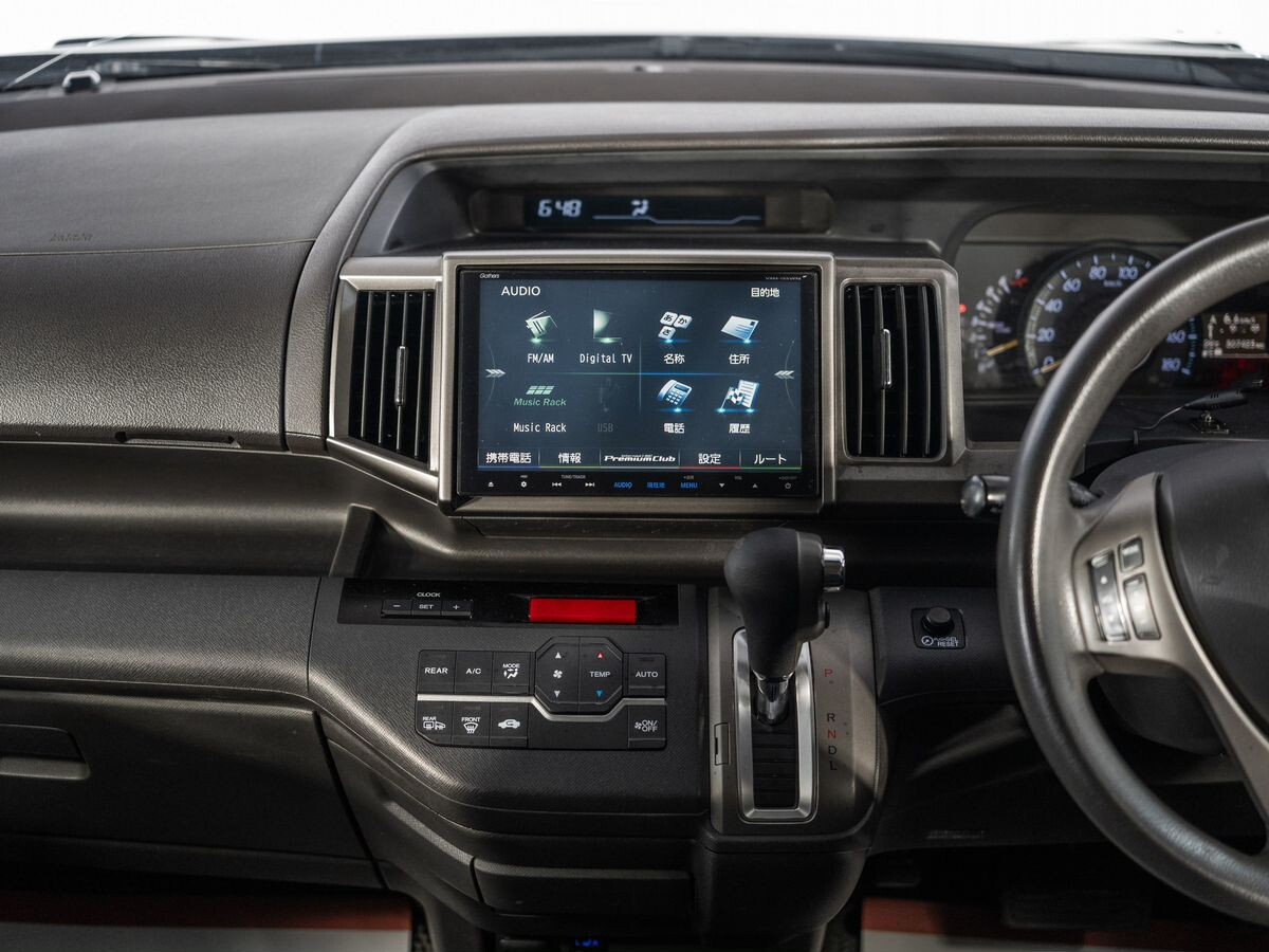 Honda Stepwgn 2014 - фото автомобиля