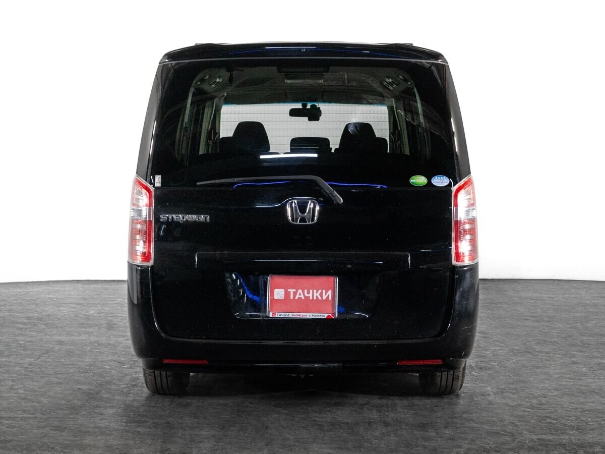 Honda Stepwgn 2014 - фото автомобиля