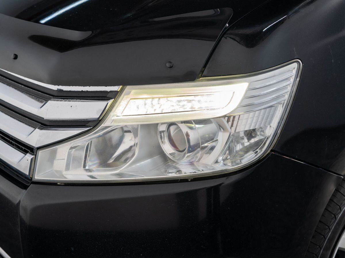 Honda Stepwgn 2014 - фото автомобиля