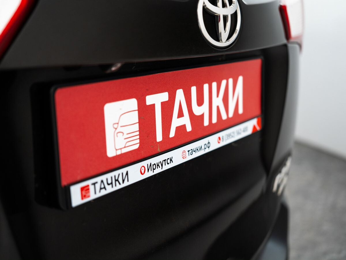 Toyota RAV4 2015 - фото автомобиля