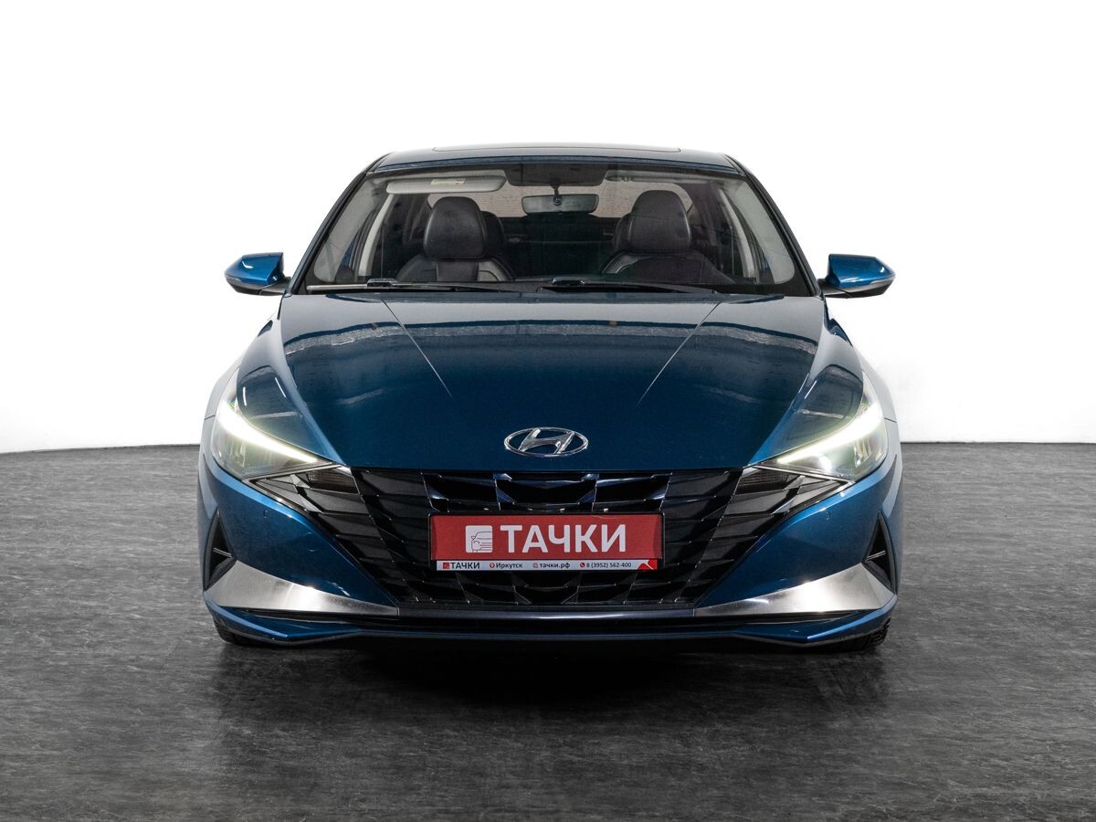 Hyundai Elantra 2021 - фото автомобиля