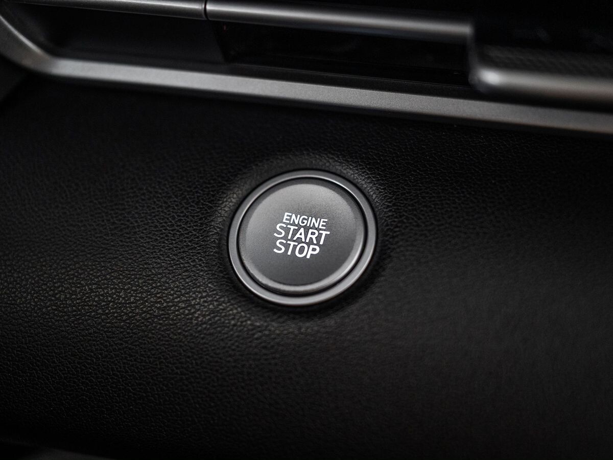 Hyundai Elantra 2021 - фото автомобиля