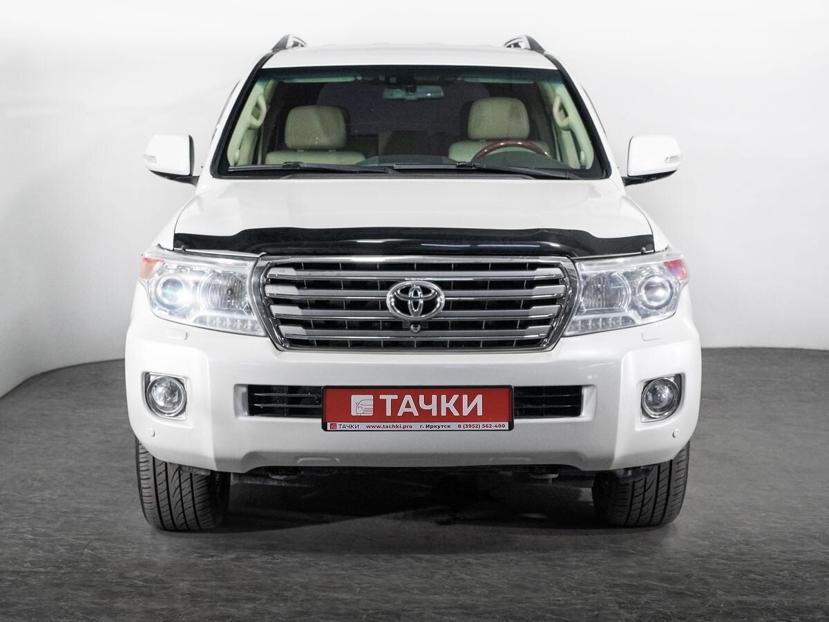 Toyota Land Cruiser 2014 - фото автомобиля