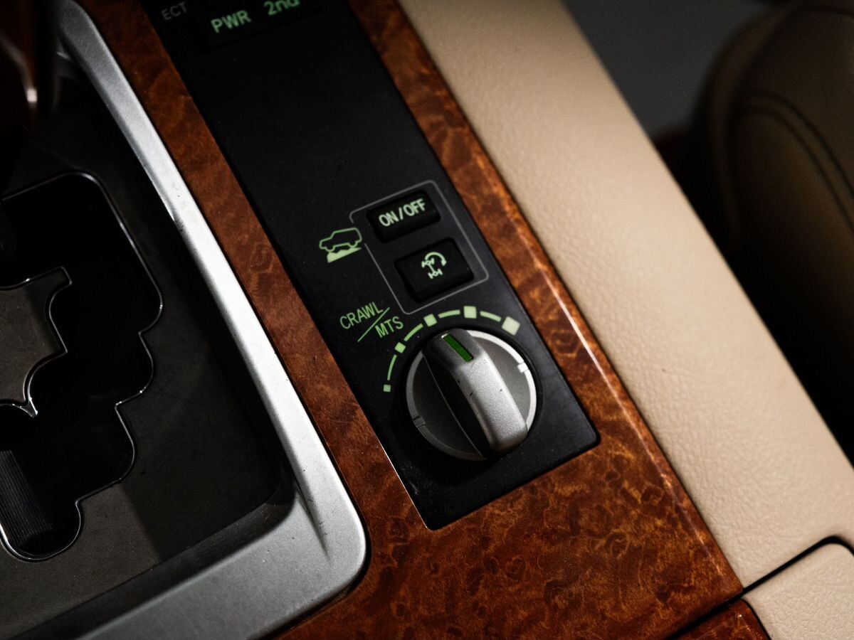 Toyota Land Cruiser 2014 - фото автомобиля